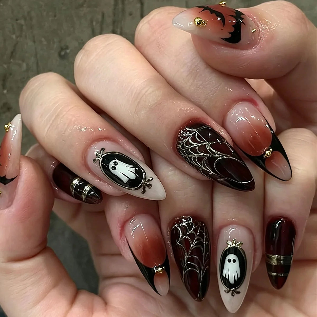 24 Uds. de Uñas Postizas Góticas de Halloween